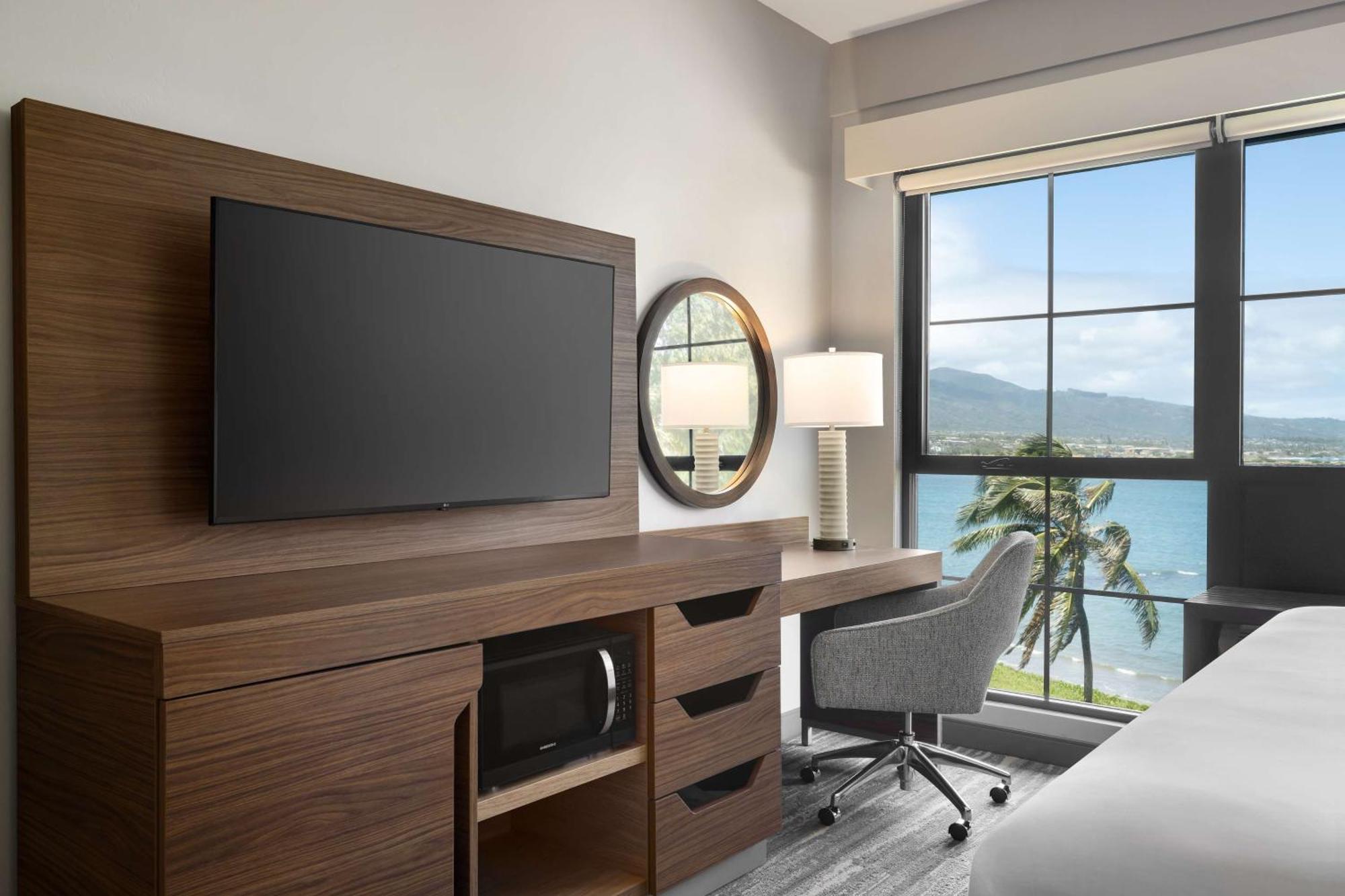 Hampton Inn & Suites Maui North Shore Kahului Extérieur photo