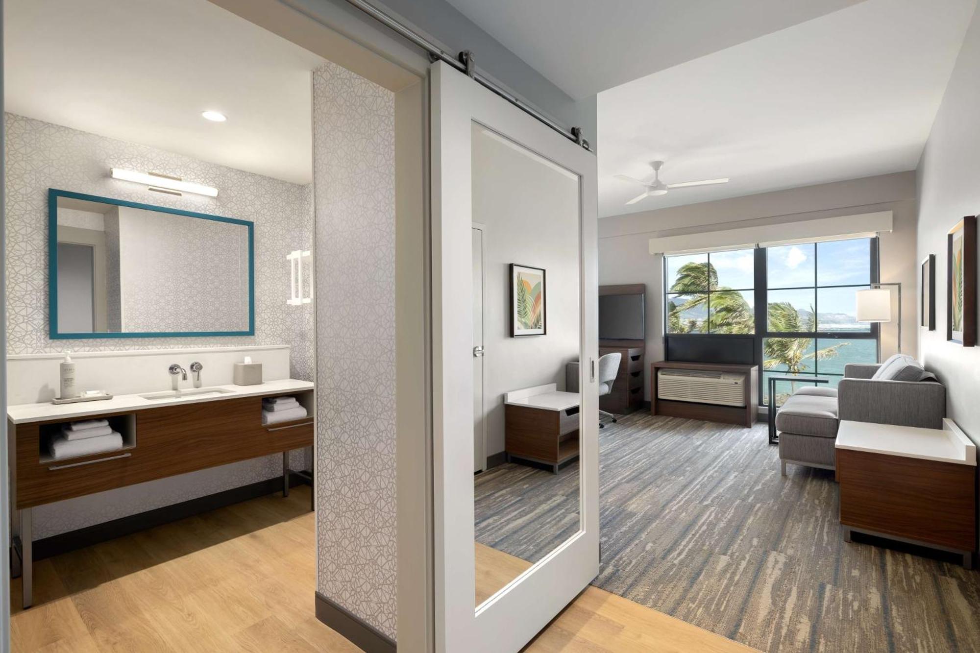 Hampton Inn & Suites Maui North Shore Kahului Extérieur photo
